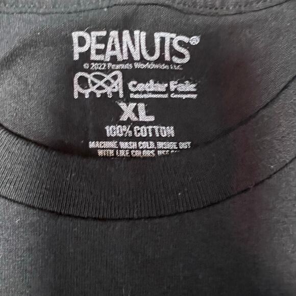 Cedar Point Peanuts Snoopy neon pop art style  t-shirt amusement park size XL - Picture 3 of 4